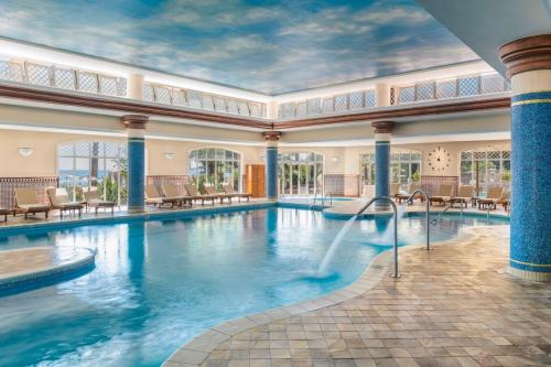 mv-agppy-indoor-pool-12714-65834