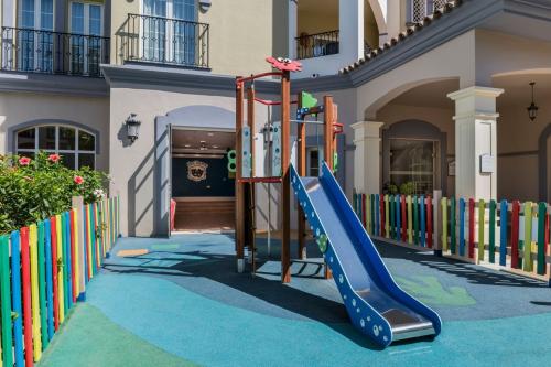 mv-agppy-playground-38687classic